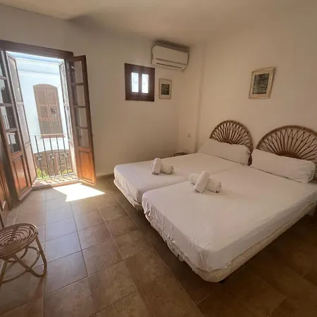 - Playa - 2 En Urbanizacion Cerca De La Playa Al18