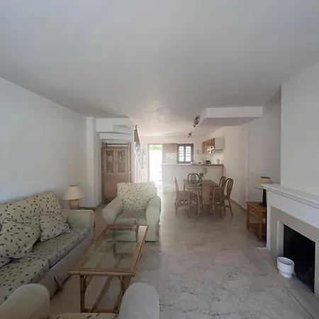 - Playa - 2 En Urbanizacion Cerca De La Playa Al18 Apartmán *