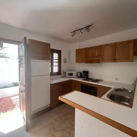 Apartmán - Playa - 2 En Urbanizacion Cerca De La Playa Al18 Estepona