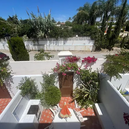 - Playa - 2 En Urbanizacion Cerca De La Playa Al18